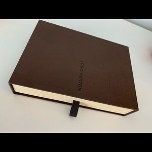 Louis Vuitton Wallet Gift Box